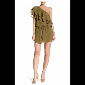 One shoulder layered Ruffle Popover‎ Dress Small